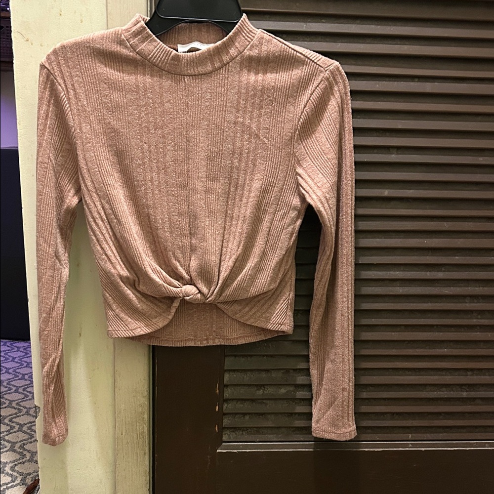 Lush Mauve Ribbed Twist Crop Top